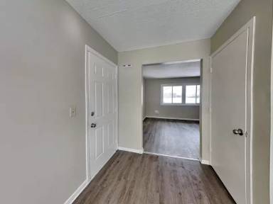 Main picture of 5701 80th Ave N