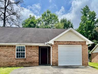 Main picture of 37 Heritage Way Dr NW