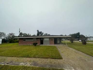 Main picture of 3000 Admiral Nimitz St
