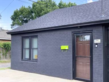 Main picture of 213 SW 31st Ave