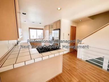 Main picture of 2618 Marine Ave SW