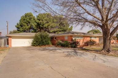 Main picture of 4016 46th St