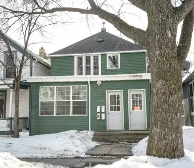 Main picture of 417 N 4th St