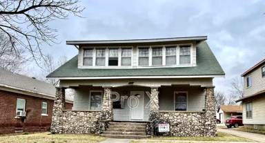 Main picture of 110 W Lindburg St