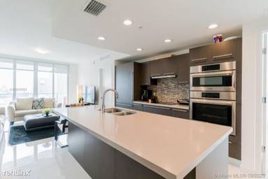 Main picture of Midtown Doral