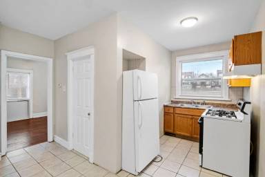 Main picture of 4417 Floriss Pl