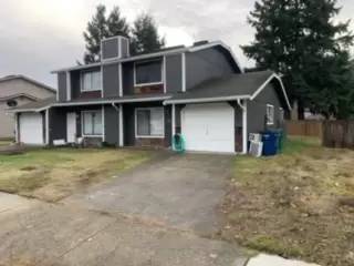 Main picture of 1905 C St SE