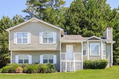 Main picture of 5987 Graywood Cir SE