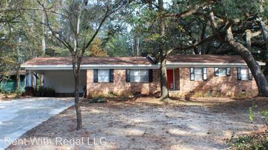 Main picture of 2105 Great Oak Dr