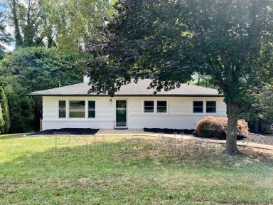 Main picture of 15 Pinedale Rd