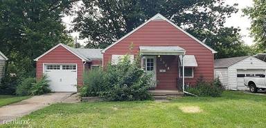 Main picture of 2318 S Cedar Ave