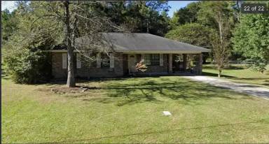 Main picture of 814 Cedar Grove Ave
