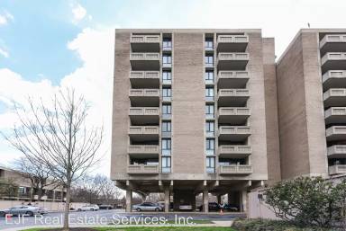 Main picture of Carrollsburg Condos