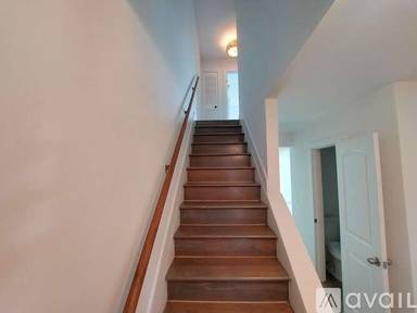 Main picture of 415 N Cypress Dr