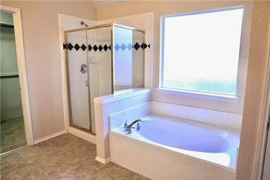 Main picture of 1427 Autumnmist Dr
