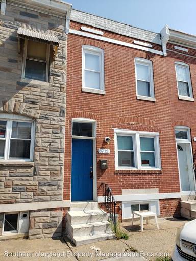 Main picture of 3712 E Lombard St