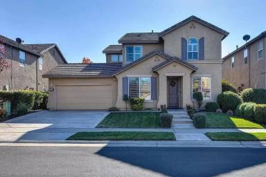 Main picture of 21 Castaic Ct