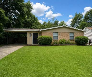 Main picture of 611 Benham Ave