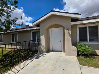 Main picture of 315 Warren Ave