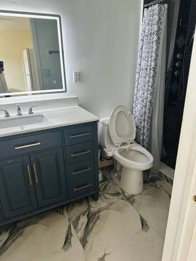 Main picture of 11451 SW 82nd Ter