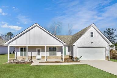 Main picture of 67 Fairview Oak Trl