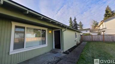 Main picture of 5612 Seahurst Ave