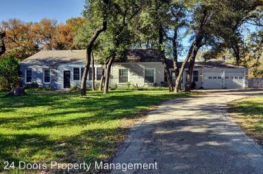 Main picture of 2015 Marigold Ave