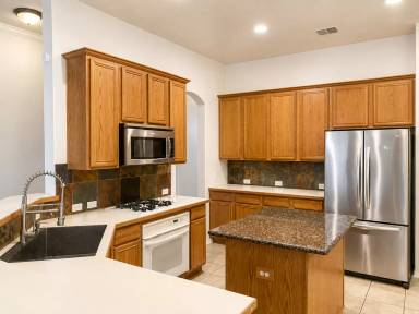 Main picture of 836 Mullrany Dr