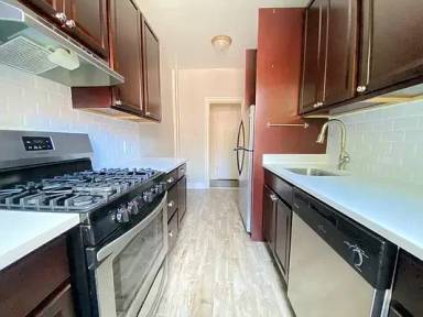 Main picture of 4237 Union St