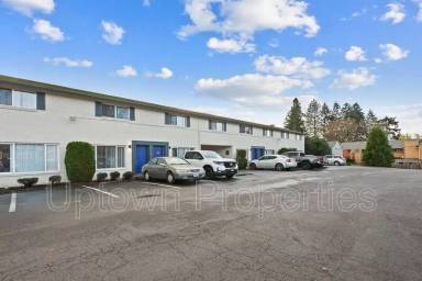 Main picture of 13000 NW Cornell Rd
