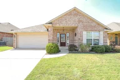 Main picture of 3004 NW 191st St