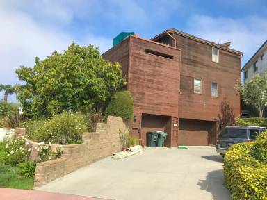 Main picture of 210 W Avenida Gaviota