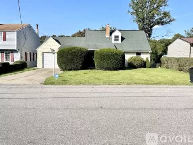 Main picture of 613 Hickory Dr