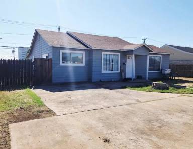 Main picture of 404 Sunset St