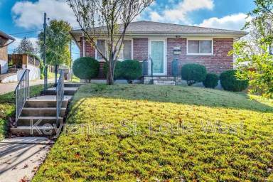 Main picture of 7418 Field Ave