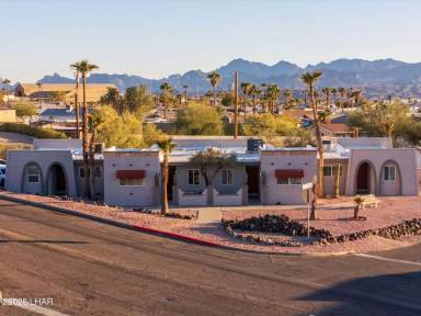 Main picture of 90 Mariposa Dr