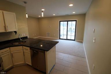 Main picture of 4 Mayflower Ave