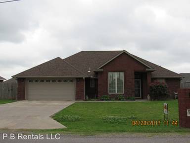 Main picture of 1204 1st St