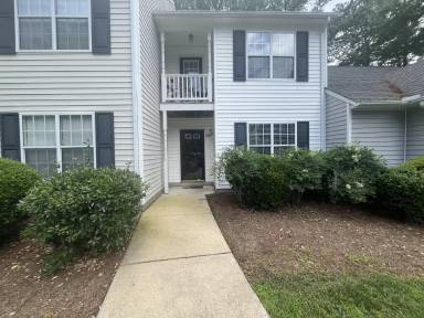 Main picture of 5555 Fieldcross Ct
