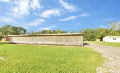 Main picture of 1053 Pointe Claire Dr