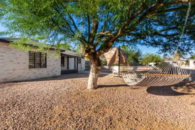 Main picture of 1720 N Whittier Dr