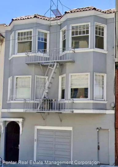 Main picture of 2071 Fulton St