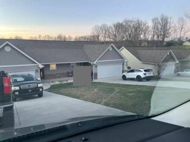 Main picture of 210 Vanover Ln
