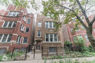 Main picture of 6442 N Bosworth Ave