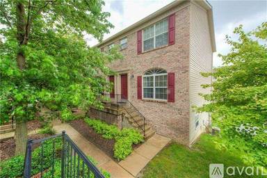 Main picture of 3057 Armory Dr