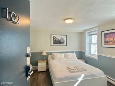Main picture of 44 Concord Sq