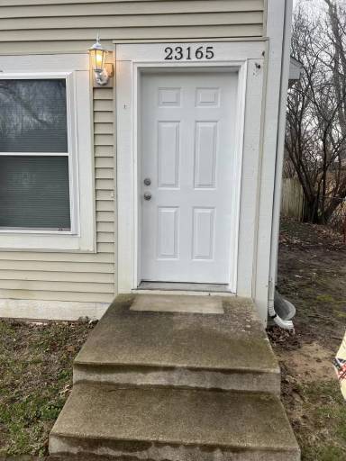 Main picture of 23167 3rd St