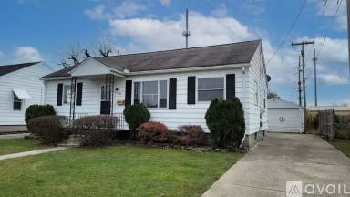 Main picture of 2391 Baywood Dr