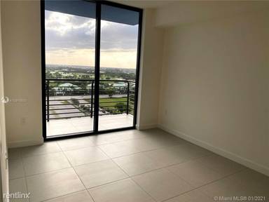 Main picture of 5350 Park at Downtown Doral