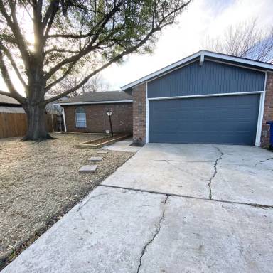 Main picture of 3622 S 114th East Ave